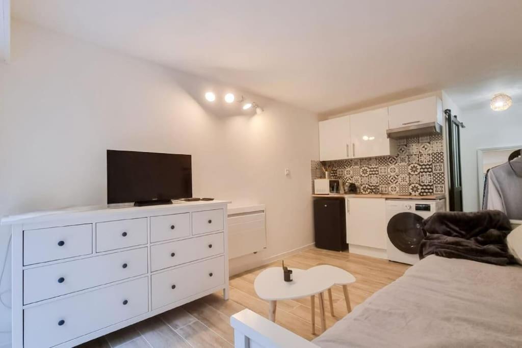 Studio Avec Garage 5Min Cannes Centre Екстер'єр фото